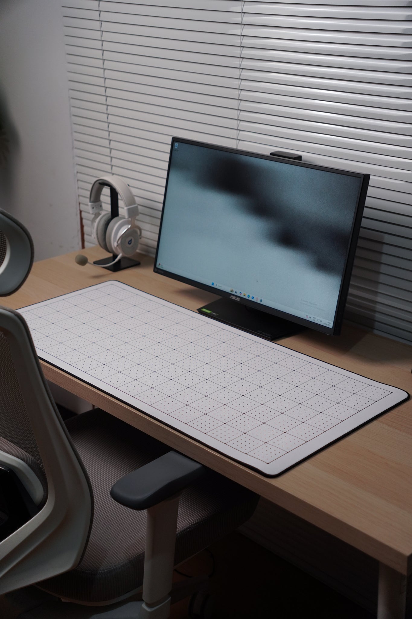 GARIDA - Deskmat Water Splash Proof dengan Jahitan Tiap Sisi